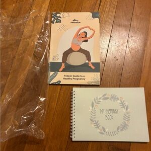 Baby Memory Book & Guide to a Healthy Pregnancy